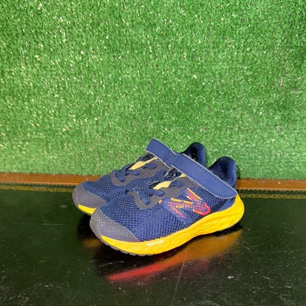 New Balance Fresh Foam Arishi v4 Bungee Lace Blue‎ IAARIKB4 Toddler Size 7C